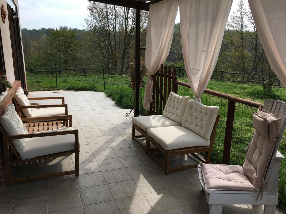B&B Cascina Dei Levrieri Capriglio Eksteriør billede
