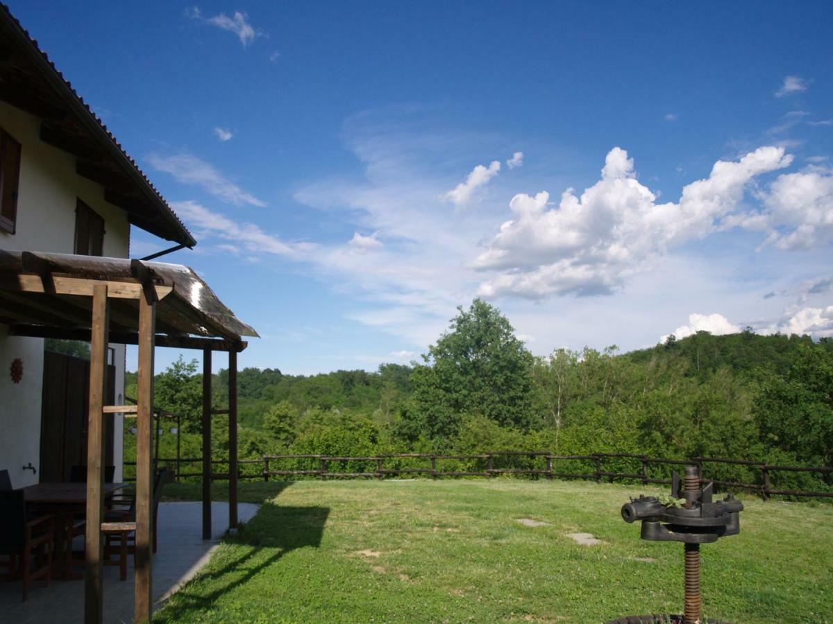 B&B Cascina Dei Levrieri Capriglio Eksteriør billede